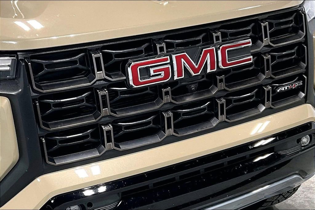 Used 2023 GMC Canyon AT4X image 36