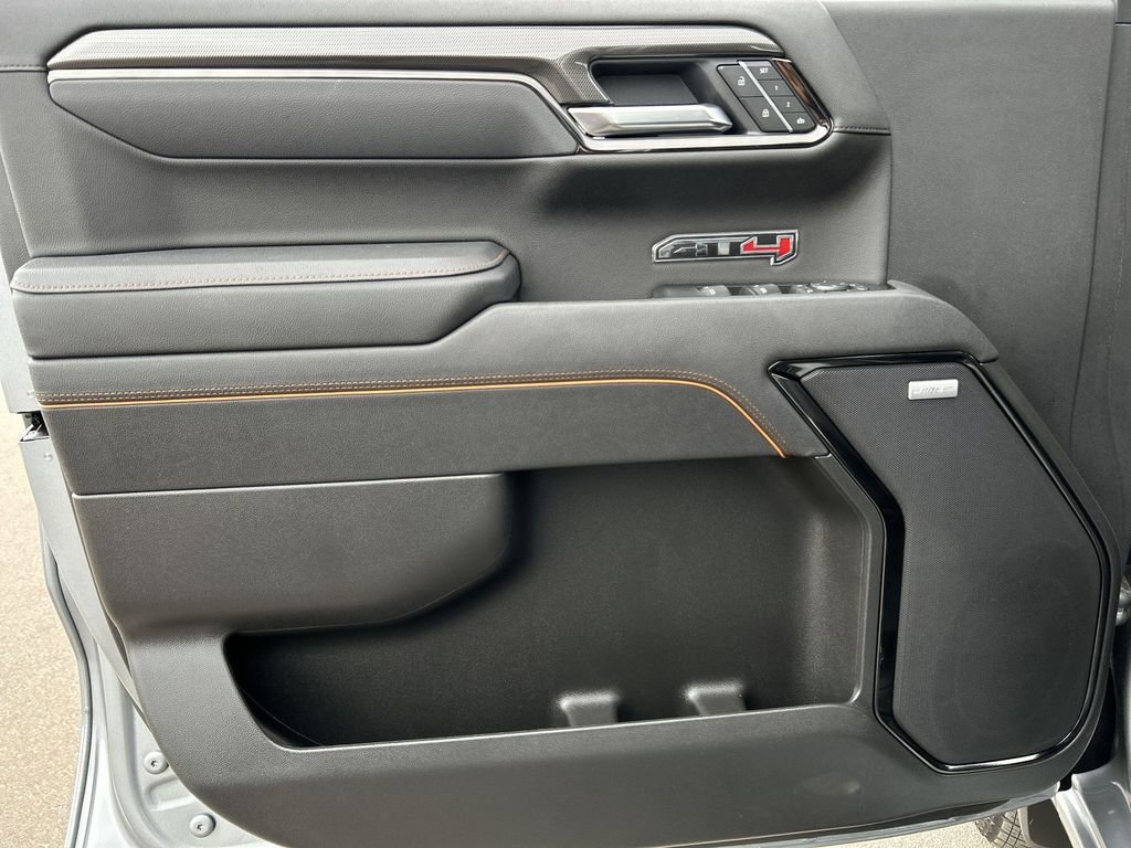 Used 2025 GMC Sierra 1500 AT4 w/ Technology Package image 22