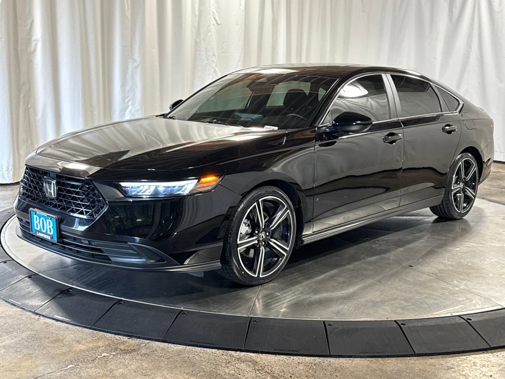 Used 2024 Honda Accord Sport image 1