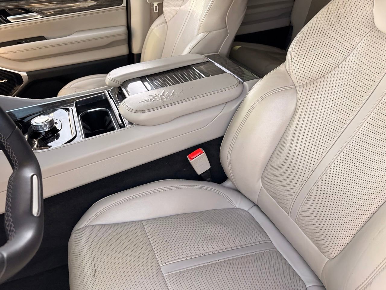 Used 2022 Jeep Wagoneer Series II w/ Convenience Group I RWD image 20