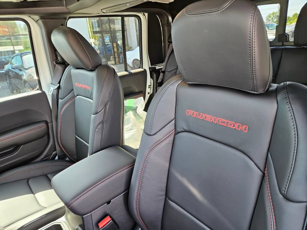 New 2026 Jeep Gladiator Rubicon AWD/4WD image 13