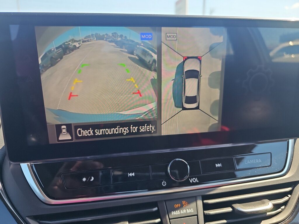 Used 2024 Nissan Altima 2.0 SR image 14