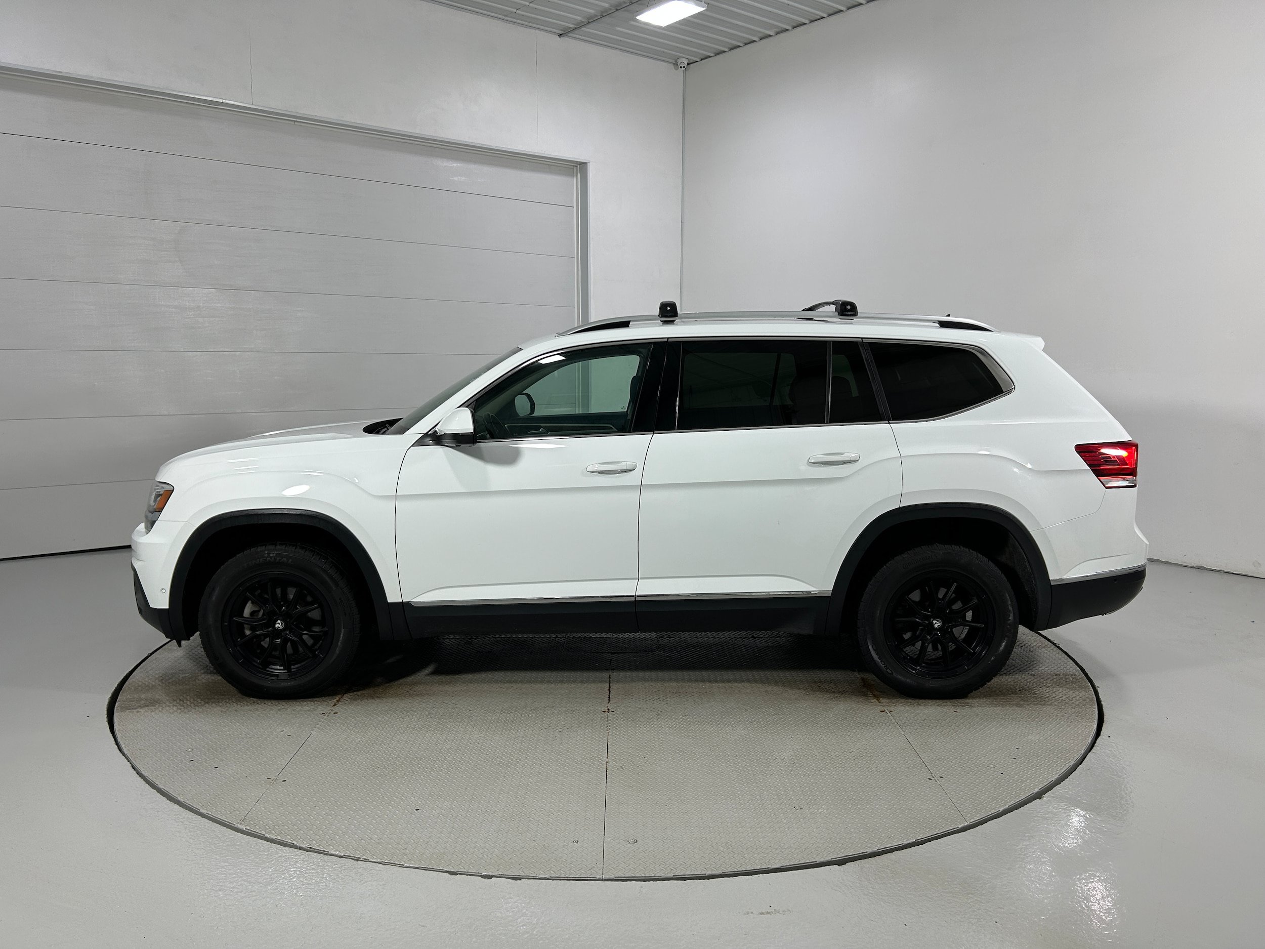 Used 2019 Volkswagen Atlas SEL Premium AWD/4WD image 21