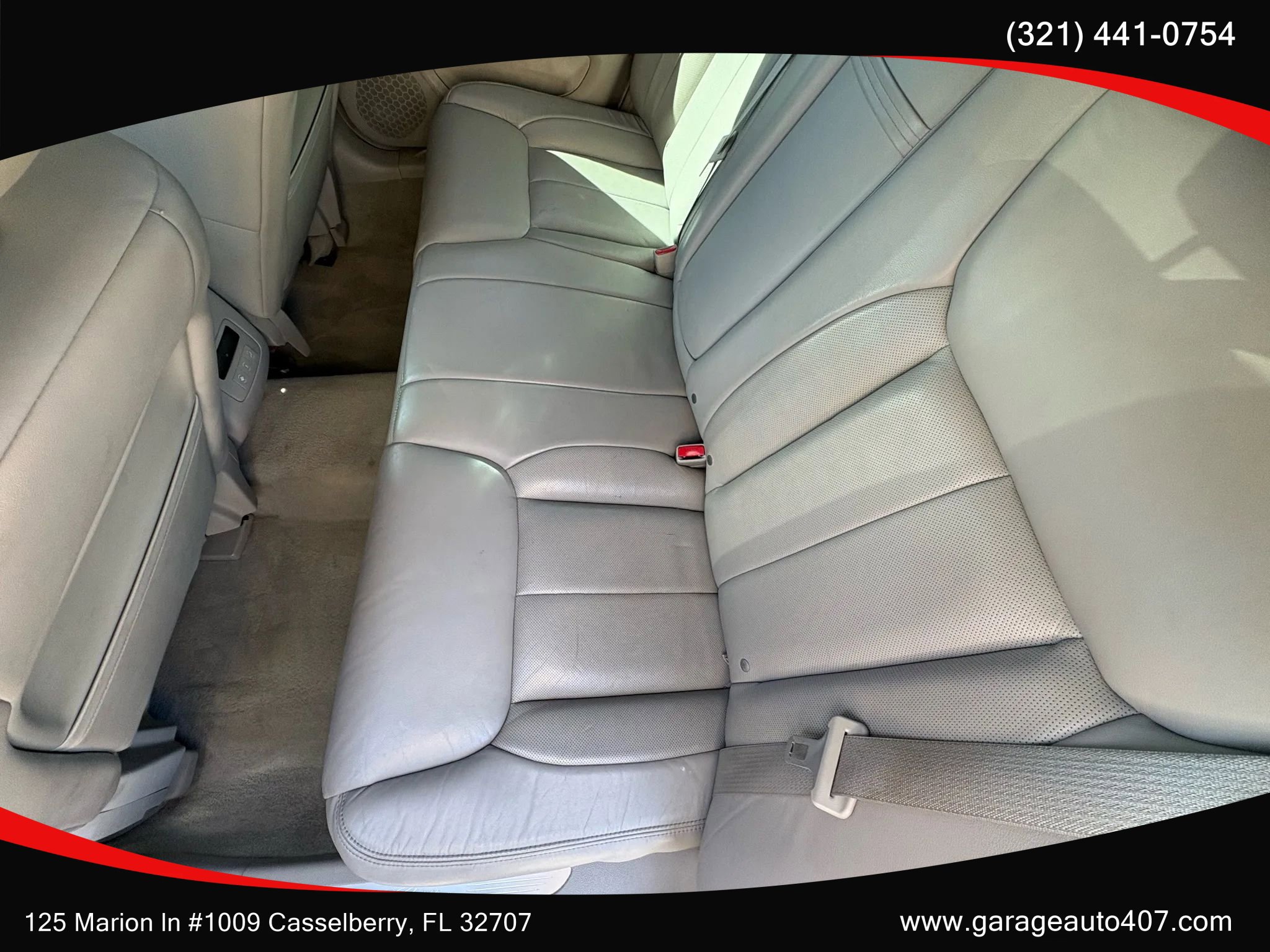 Used 2011 Cadillac DTS Luxury image 26