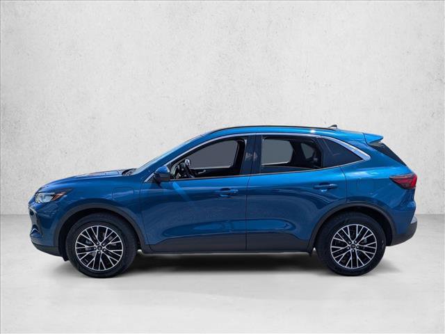 Certified 2023 Ford Escape SE image 9