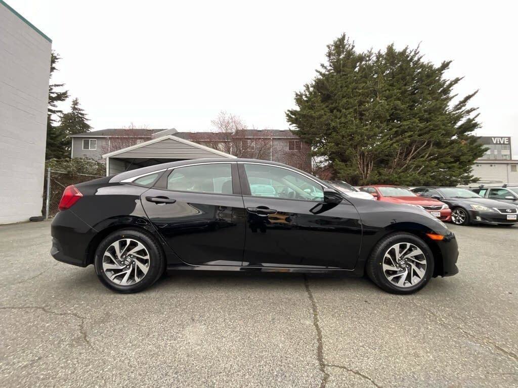 Used 2018 Honda Civic EX image 9
