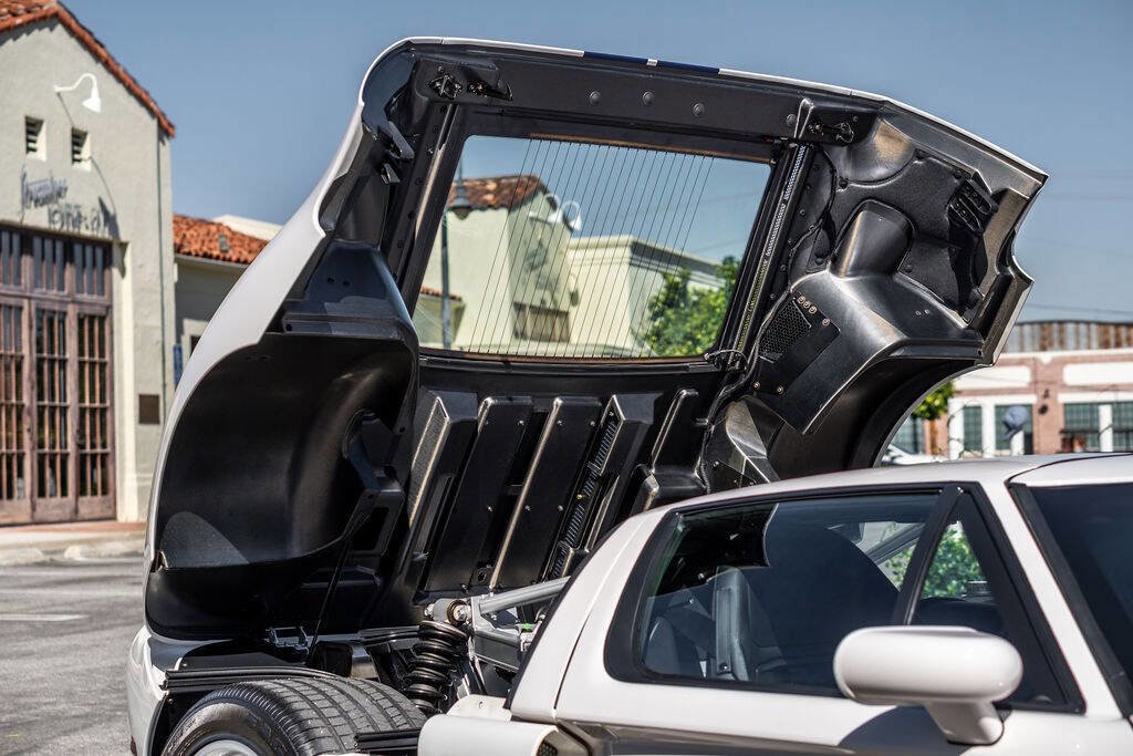 Used 2005 Ford GT image 35