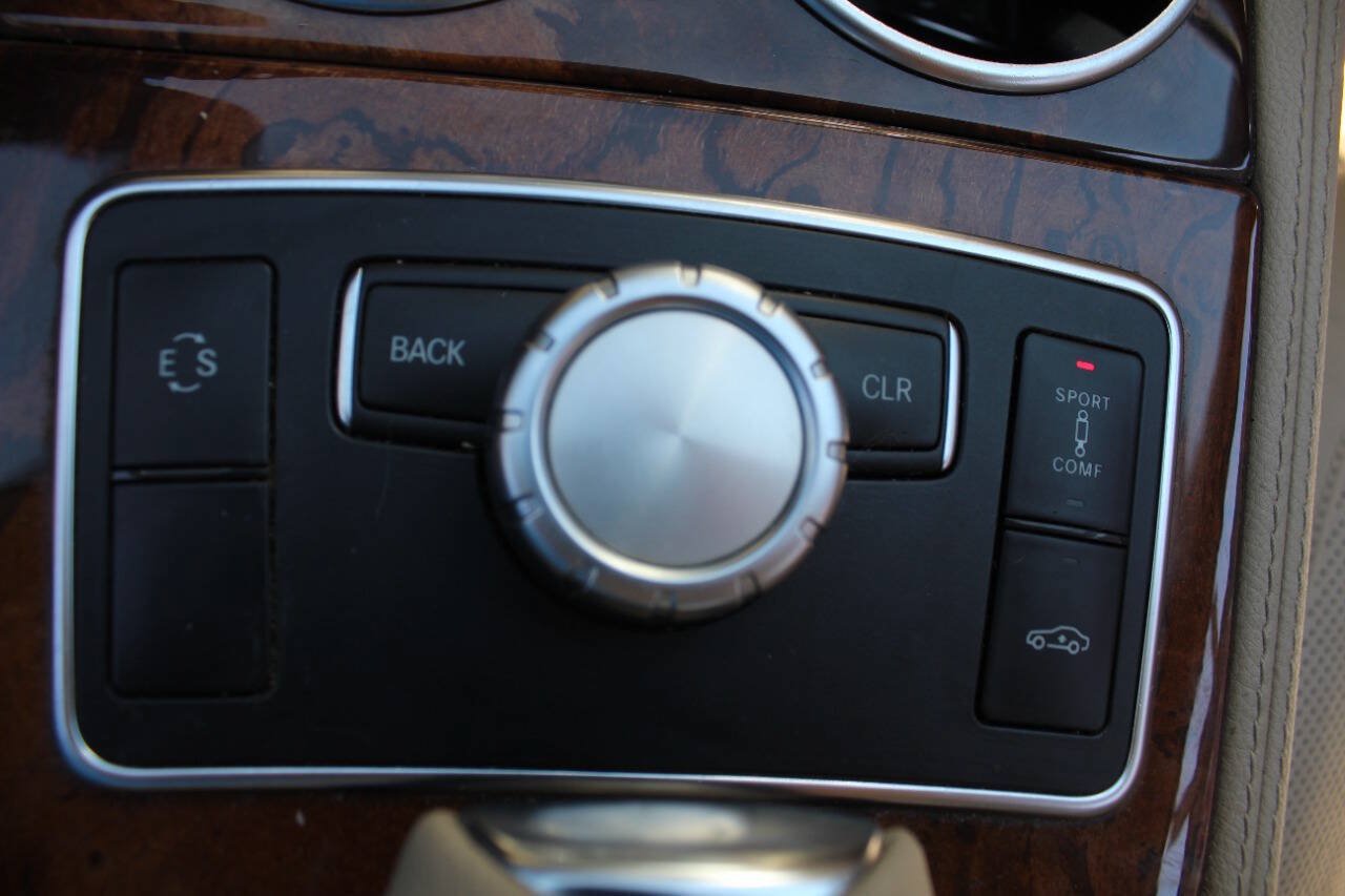 Used 2014 Mercedes-Benz CLS 550 4MATIC image 16