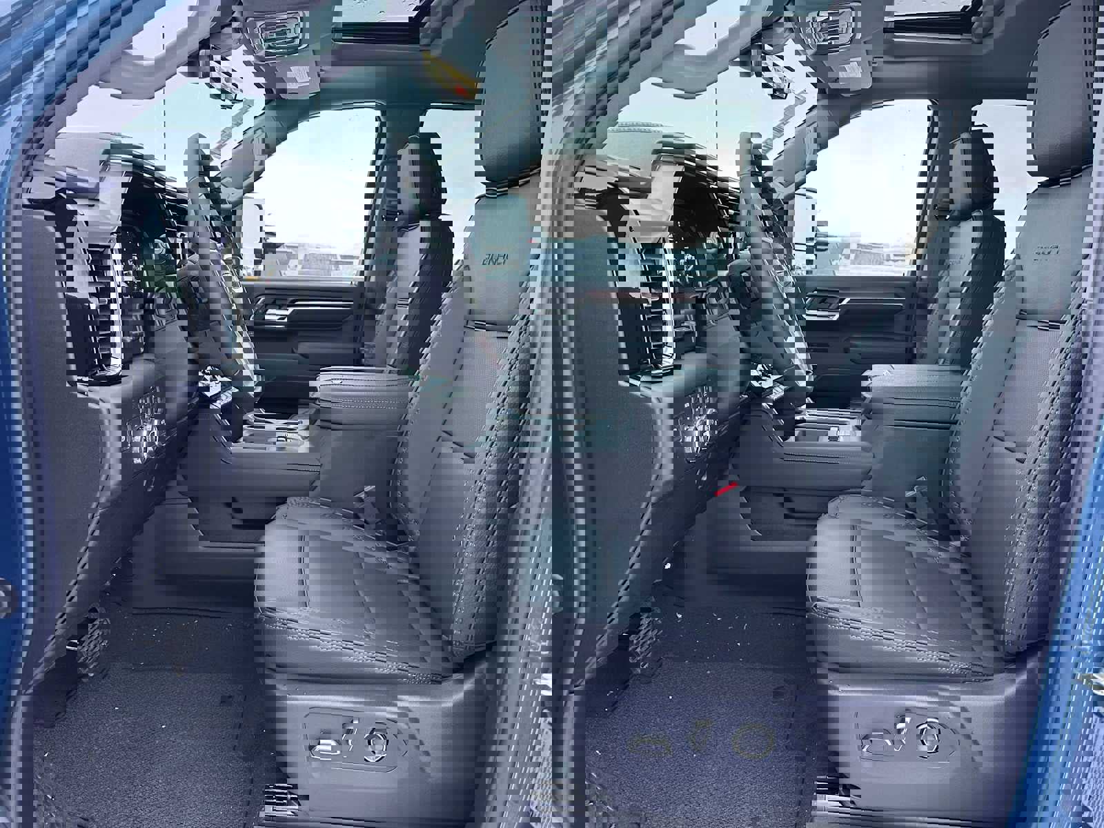 New 2026 GMC Sierra 2500 Denali w/ Technology Package image 21