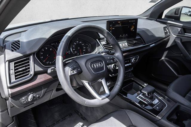 Used 2023 Audi Q5 2.0T Premium AWD/4WD image 10