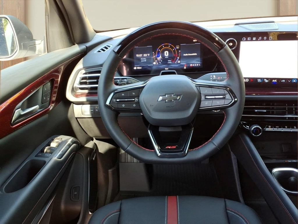 New 2026 Chevrolet Traverse RS w/ LPO, Floor Liner Package FWD image 23