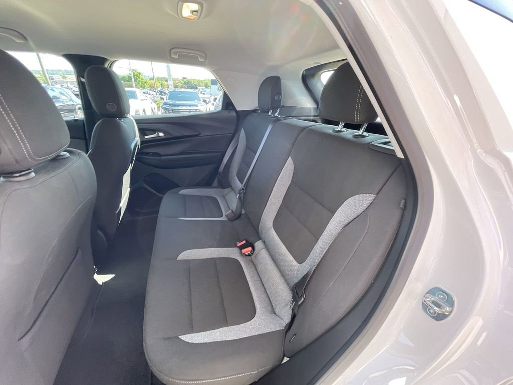 Certified 2023 Chevrolet TrailBlazer LS FWD image 23