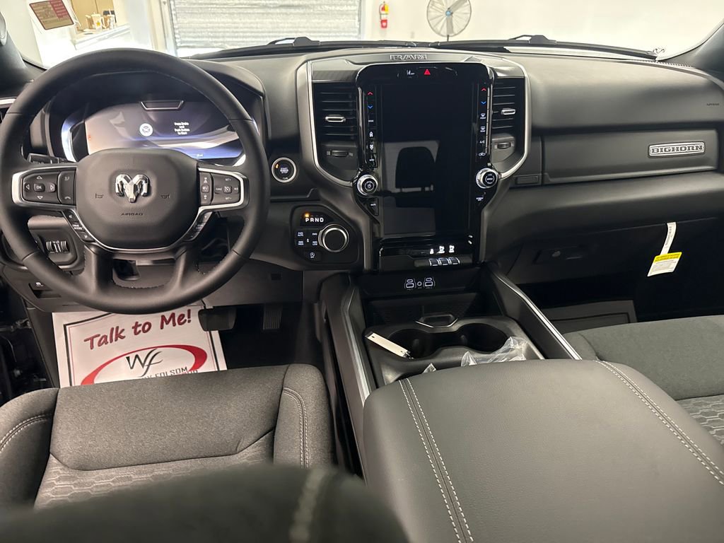 New 2026 RAM 1500 4x4 Crew Cab image 13