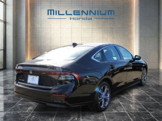 Used 2024 Honda Accord EX image 5