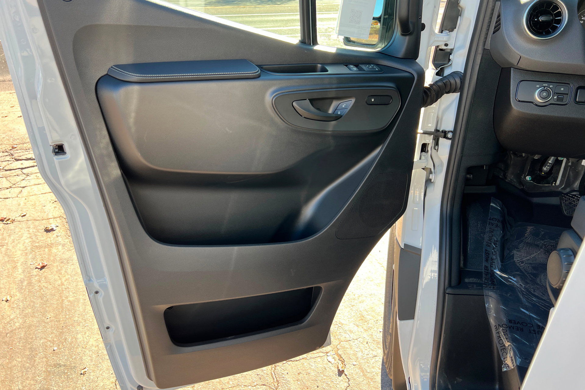 New 2026 Mercedes-Benz Sprinter 2500 image 10