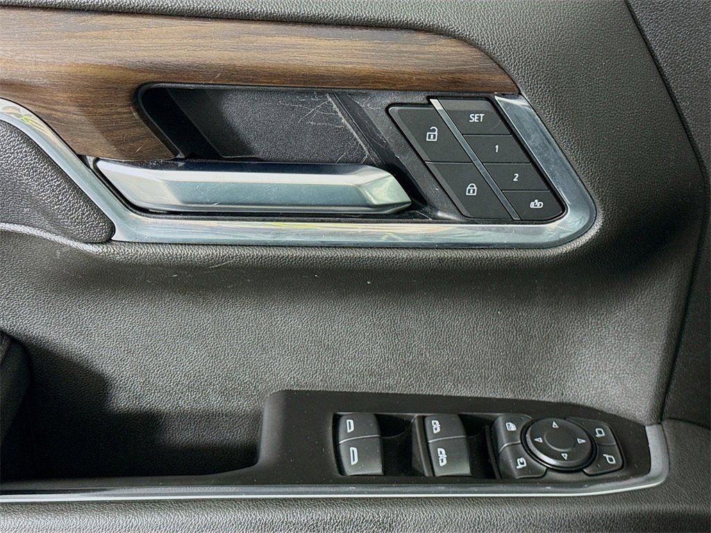 Used 2025 GMC Sierra 1500 SLT image 23