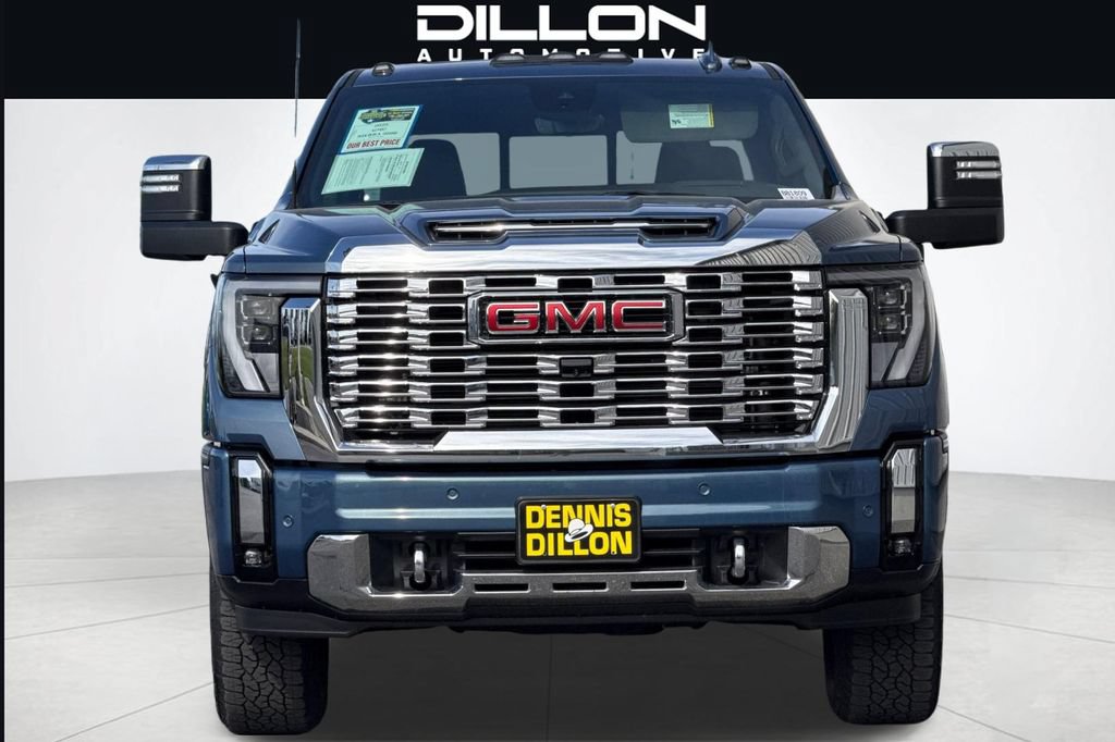 Used 2025 GMC Sierra 3500 Denali w/ Denali Reserve Package AWD/4WD image 9