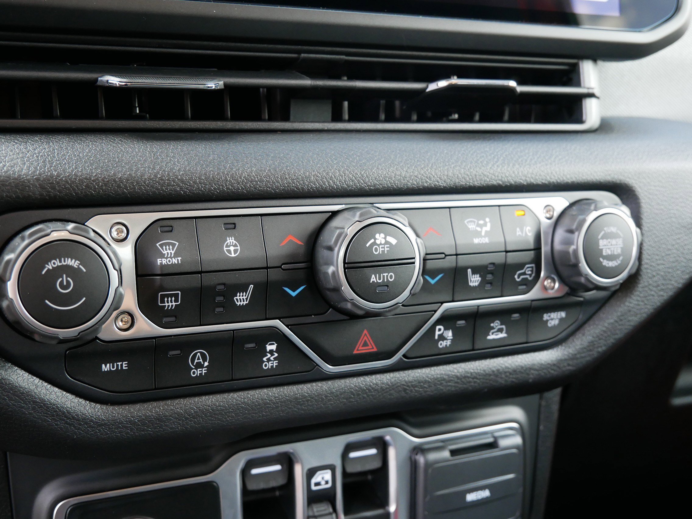 New 2025 Jeep Wrangler Sport S image 14