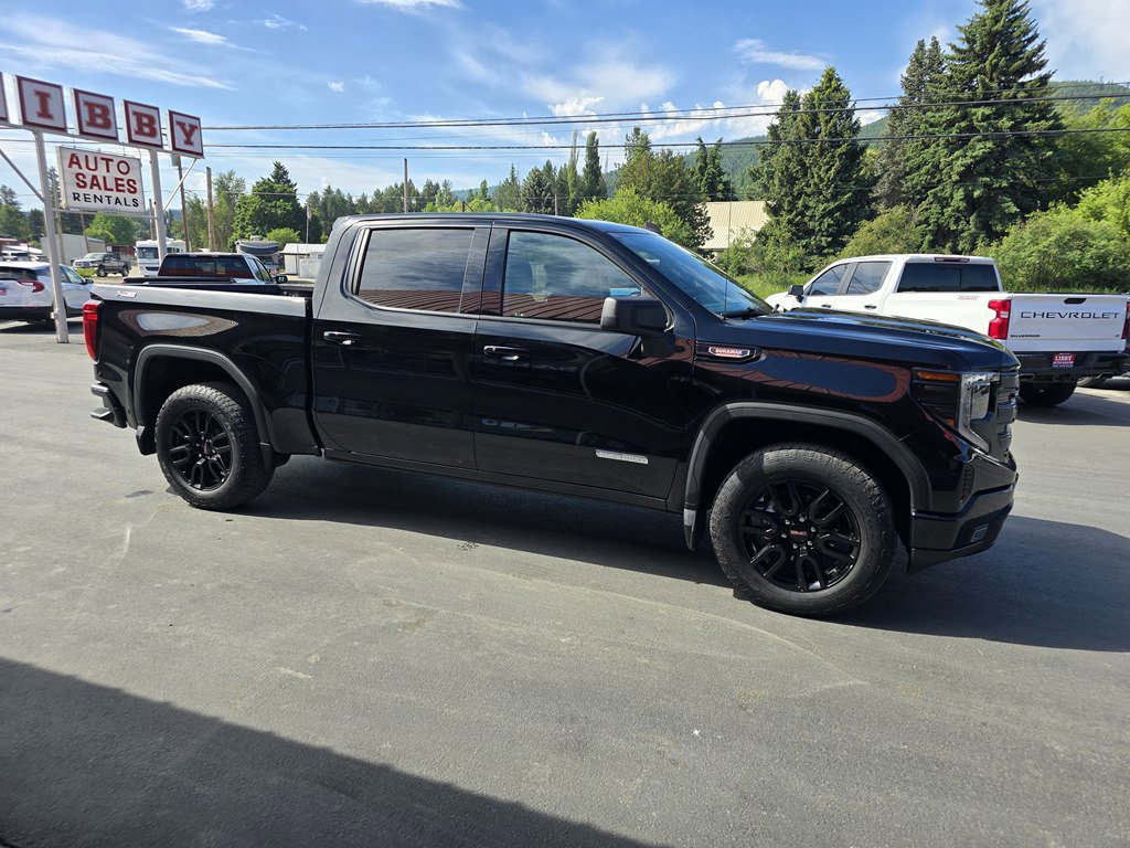 Used 2023 GMC Sierra 1500 Elevation image 3