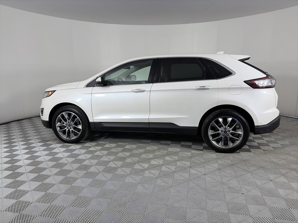 Used 2016 Ford Edge Titanium w/ Equipment Group 302A image 4