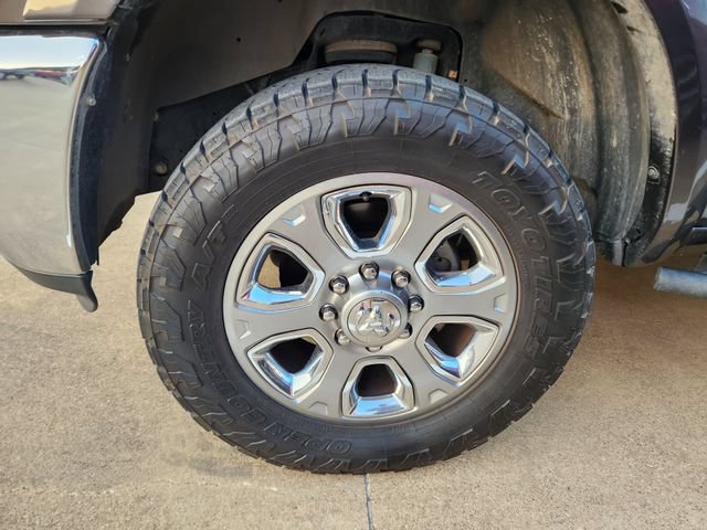 Used 2018 RAM 2500 Laramie w/ Off Road Package AWD/4WD image 9