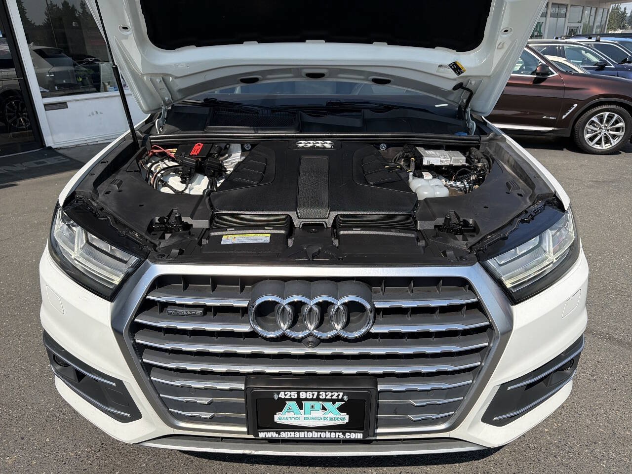 Used 2018 Audi Q7 3.0T Prestige AWD/4WD image 12
