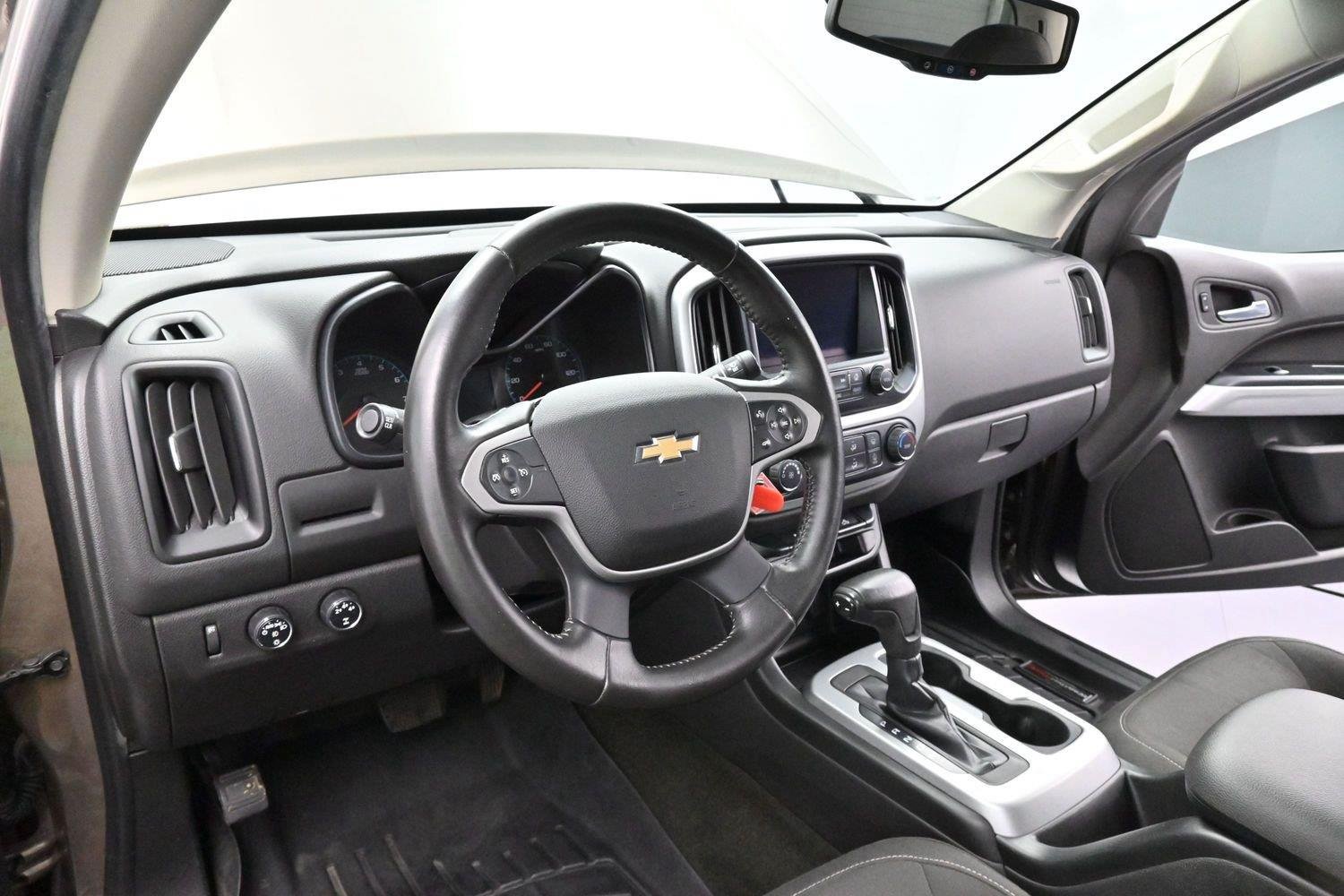 Used 2015 Chevrolet Colorado LT w/ LT Convenience Package AWD/4WD image 20