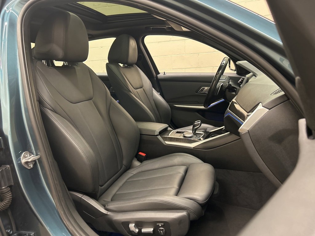 Used 2019 BMW 330i xDrive Sedan w/ Convenience Package image 10
