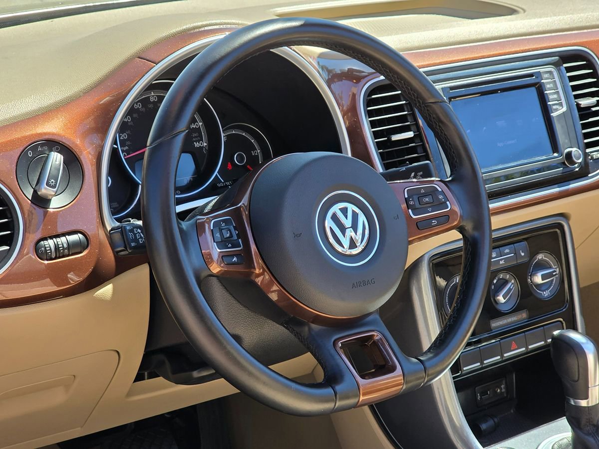 Used 2017 Volkswagen Beetle 1.8T SE FWD image 19