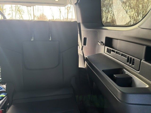 Used 2025 Toyota 4Runner Limited image 24