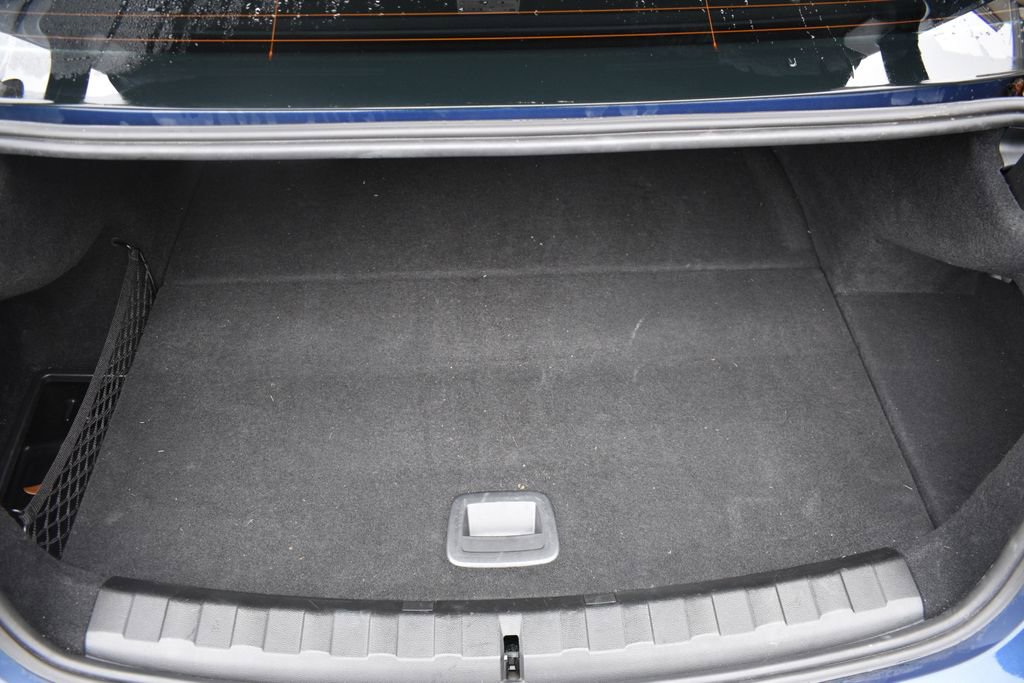 Used 2022 BMW 330e 330e iPerformance image 30