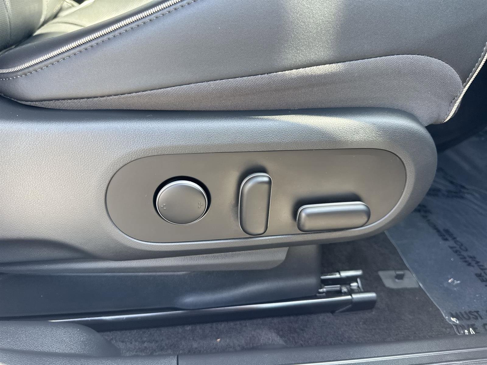 Certified 2024 Hyundai Ioniq 5 Limited image 40