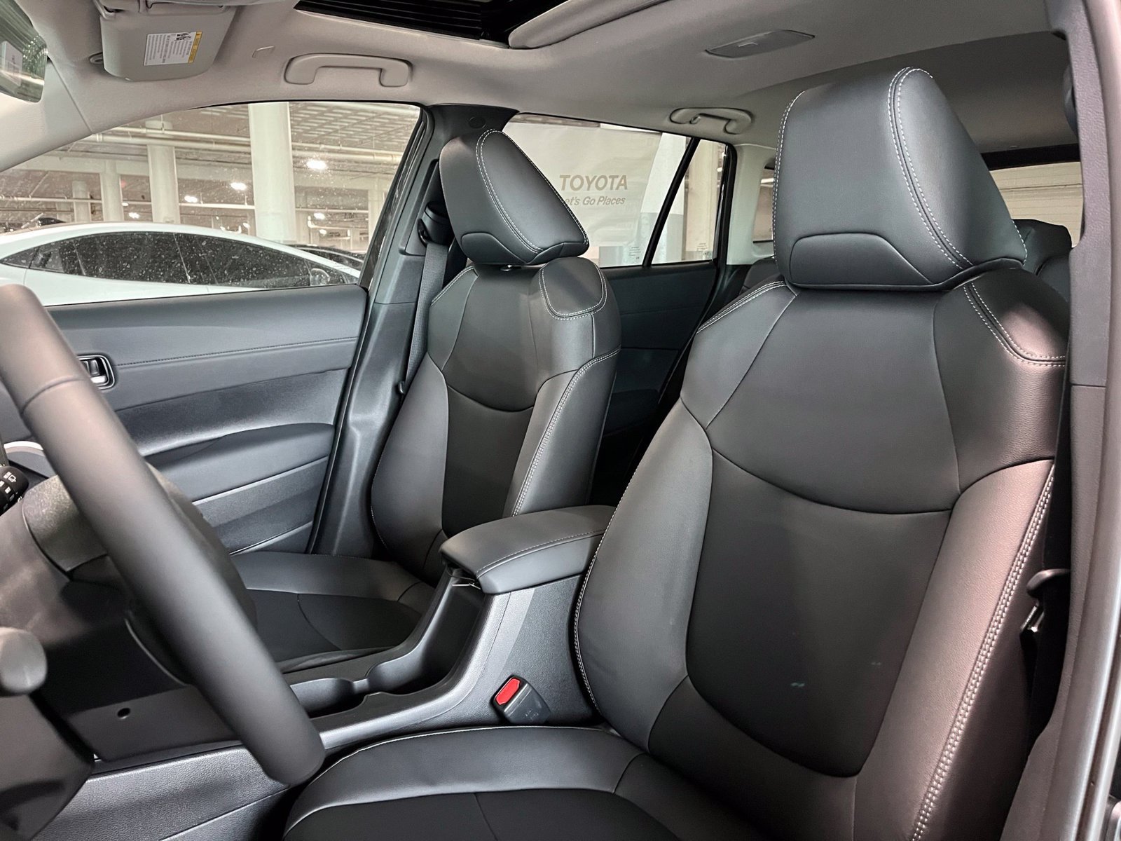 New 2026 Toyota Corolla Cross XLE w/ Convenience Package AWD/4WD image 15