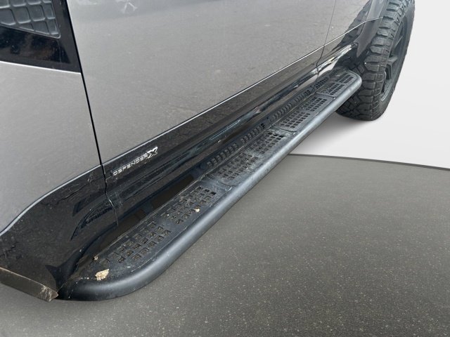 Used 2023 Land Rover Defender 110 X image 46