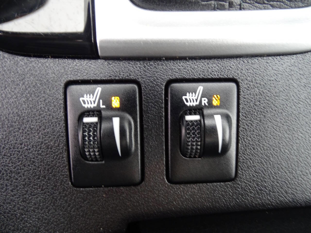 Used 2017 Toyota Highlander XLE image 31