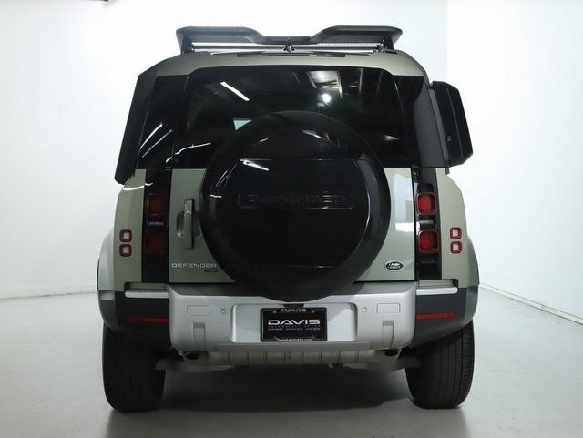Certified 2022 Land Rover Defender 110 SE AWD/4WD image 47
