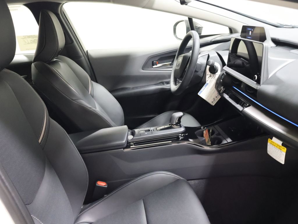 New 2026 Toyota Prius XLE image 18