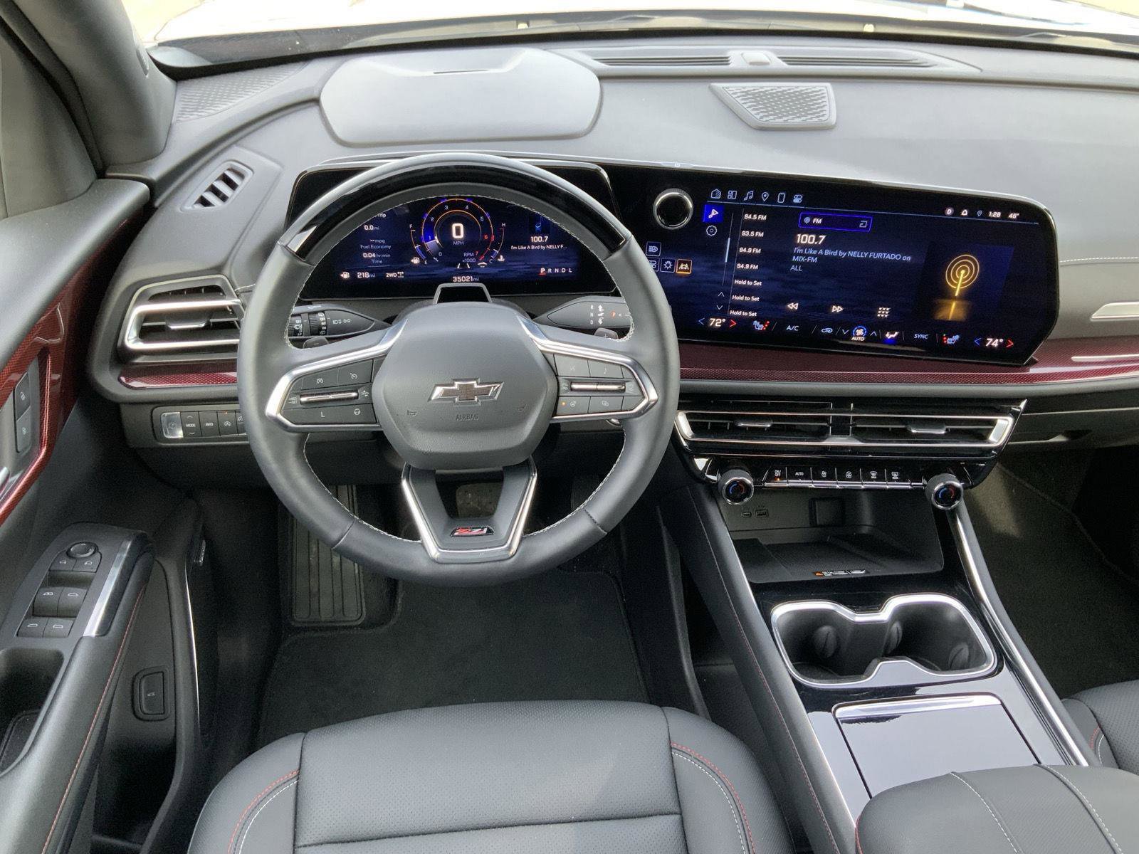 Used 2024 Chevrolet Traverse Z71 w/ Enhanced Driving Package image 31