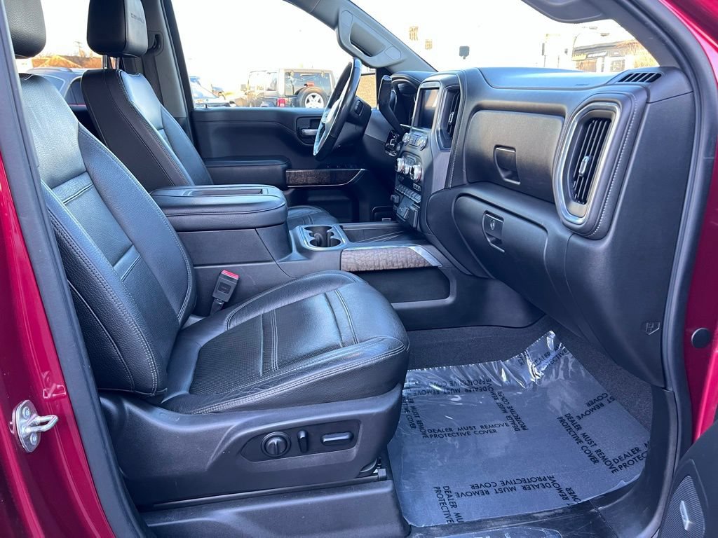 Used 2019 GMC Sierra 1500 Denali w/ Driver Alert Package II AWD/4WD image 25