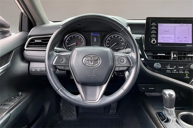 Used 2021 Toyota Camry SE image 8