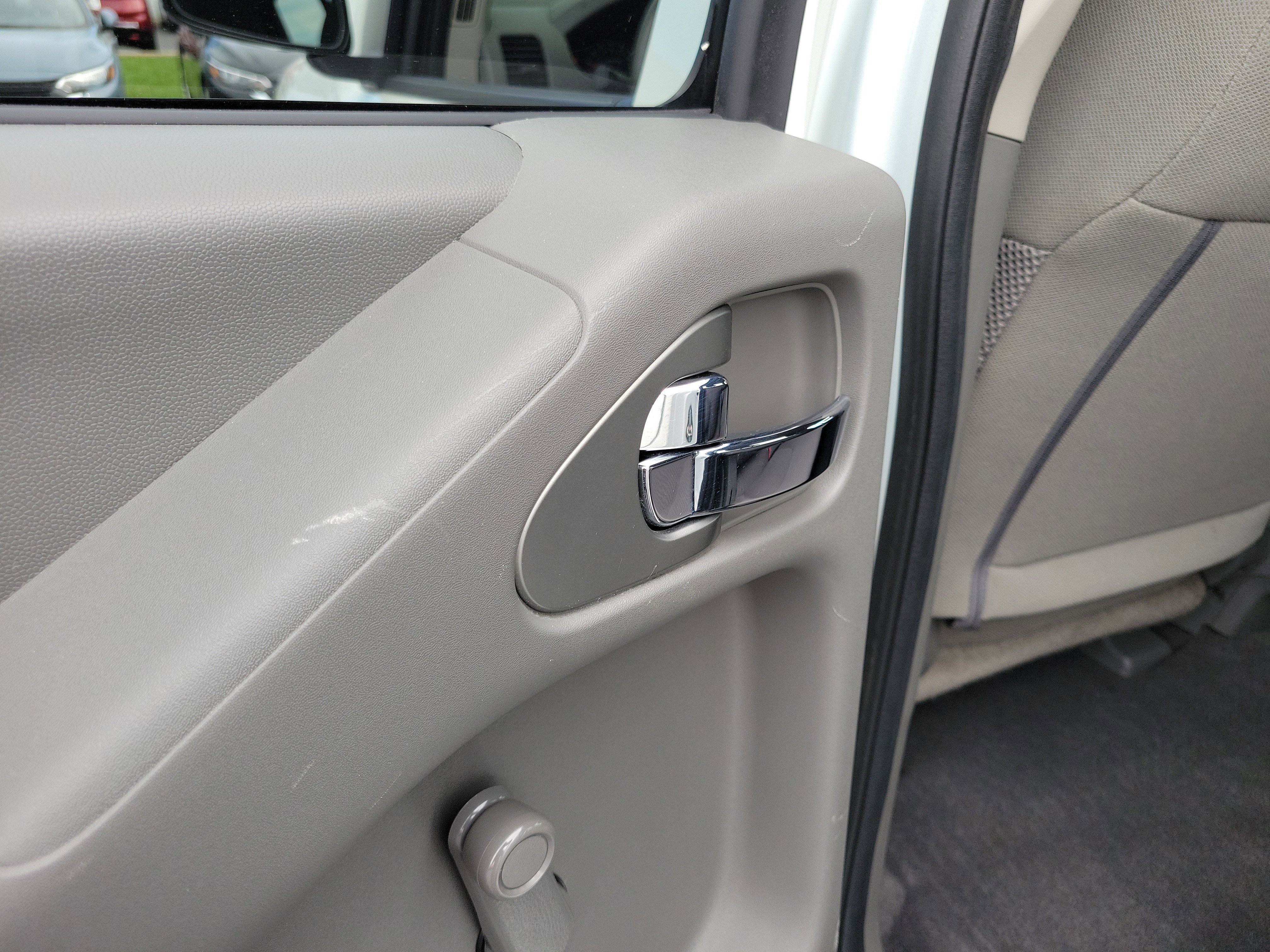 Certified 2019 Nissan Frontier S image 13