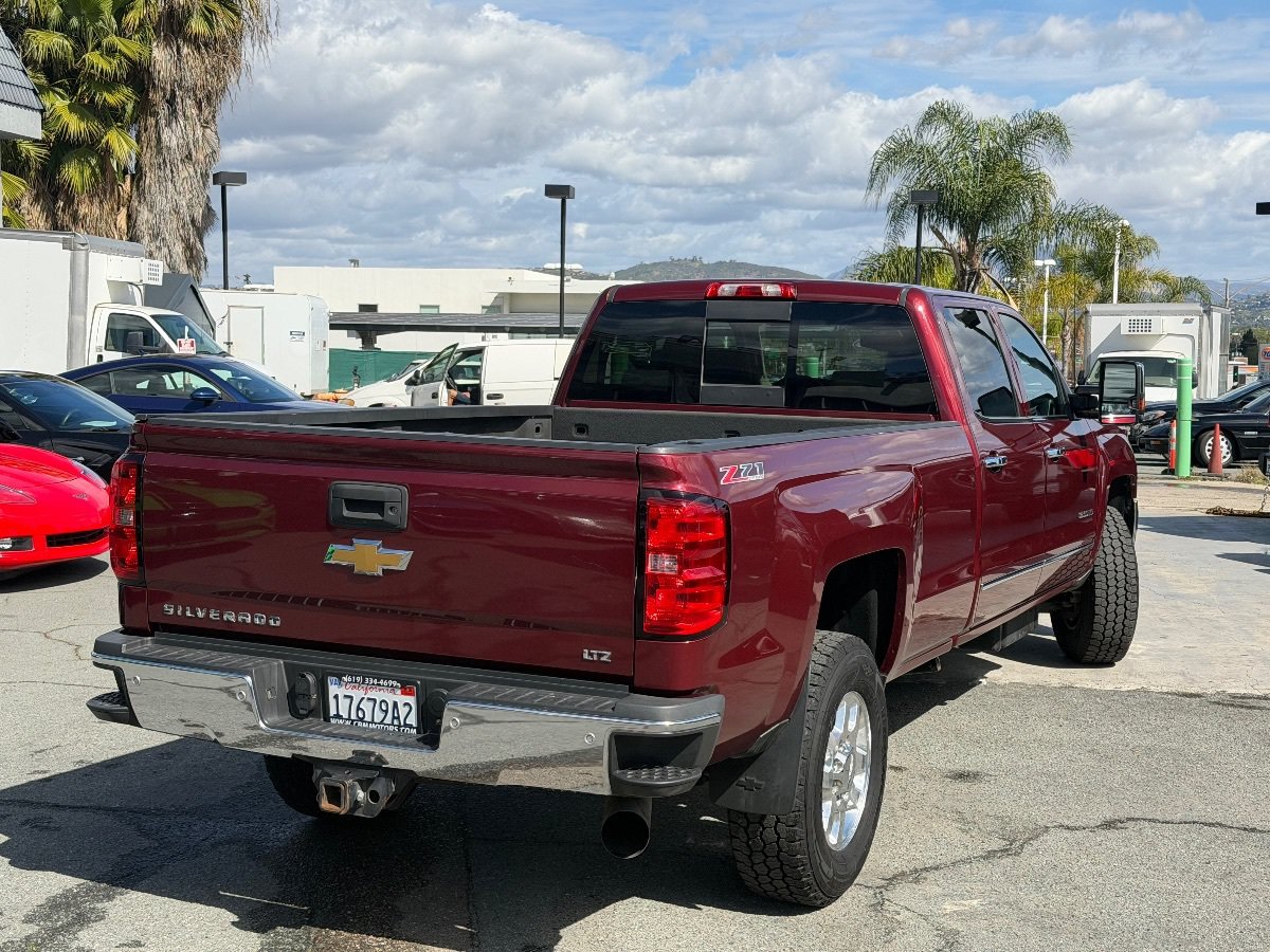 Used 2015 Chevrolet Silverado 3500 LTZ w/ Duramax Plus Package AWD/4WD image 9
