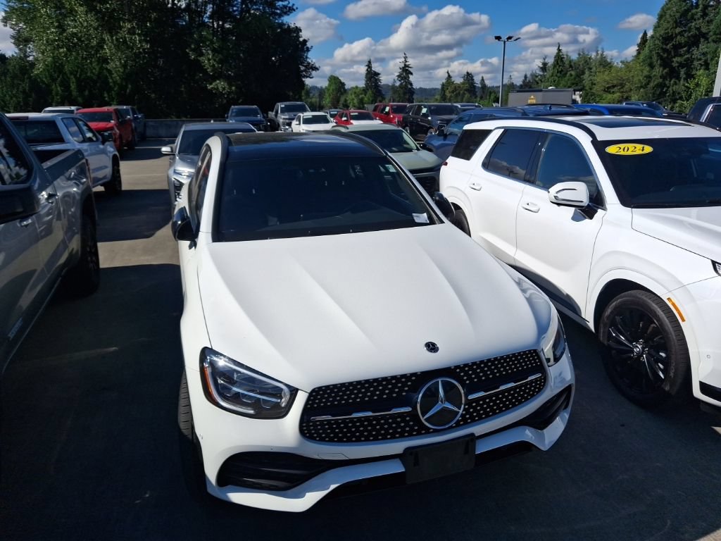 Used 2022 Mercedes-Benz GLC 300 4MATIC image 12