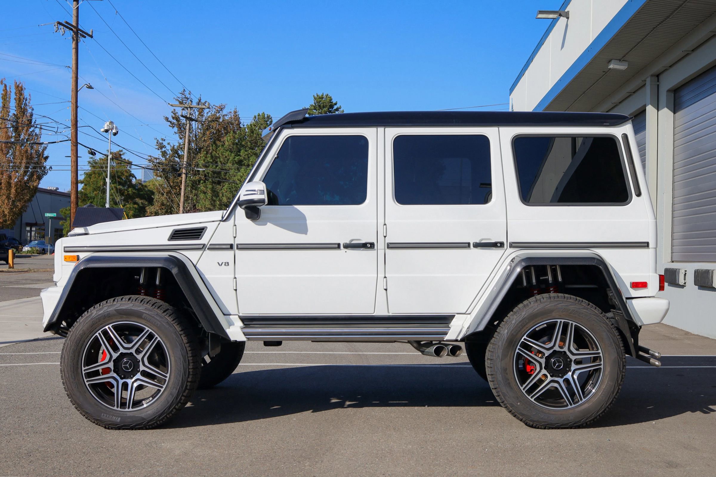 Used 2017 Mercedes-Benz G 550 Squared image 11