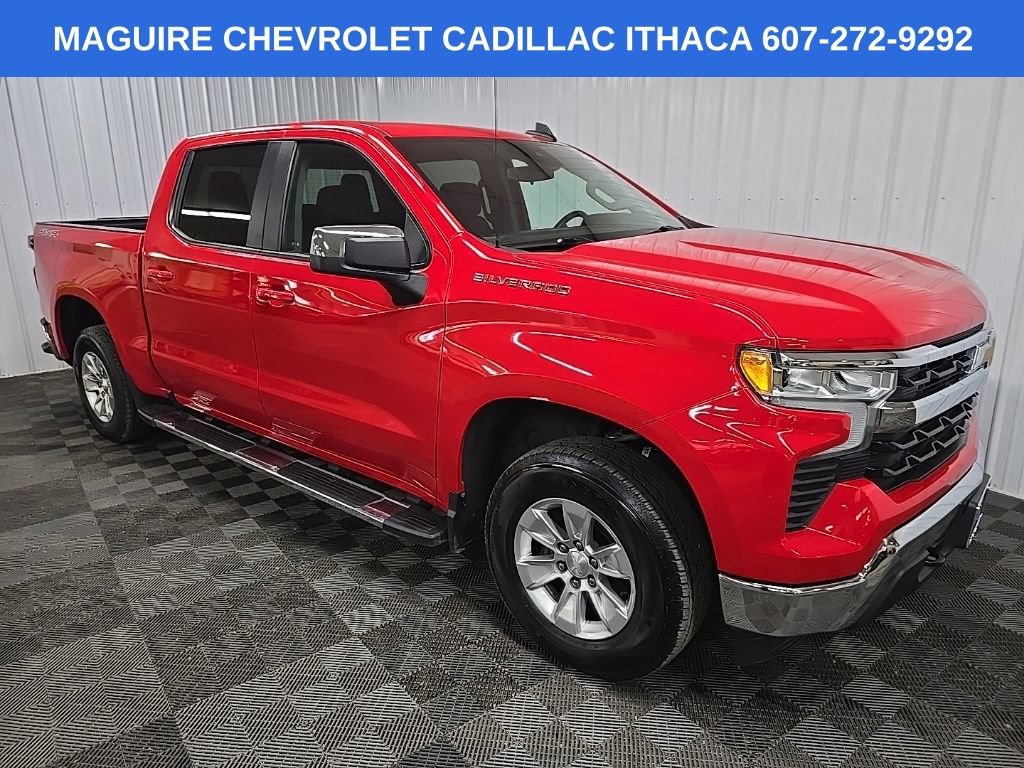 Used 2022 Chevrolet Silverado 1500 LT AWD/4WD image 7
