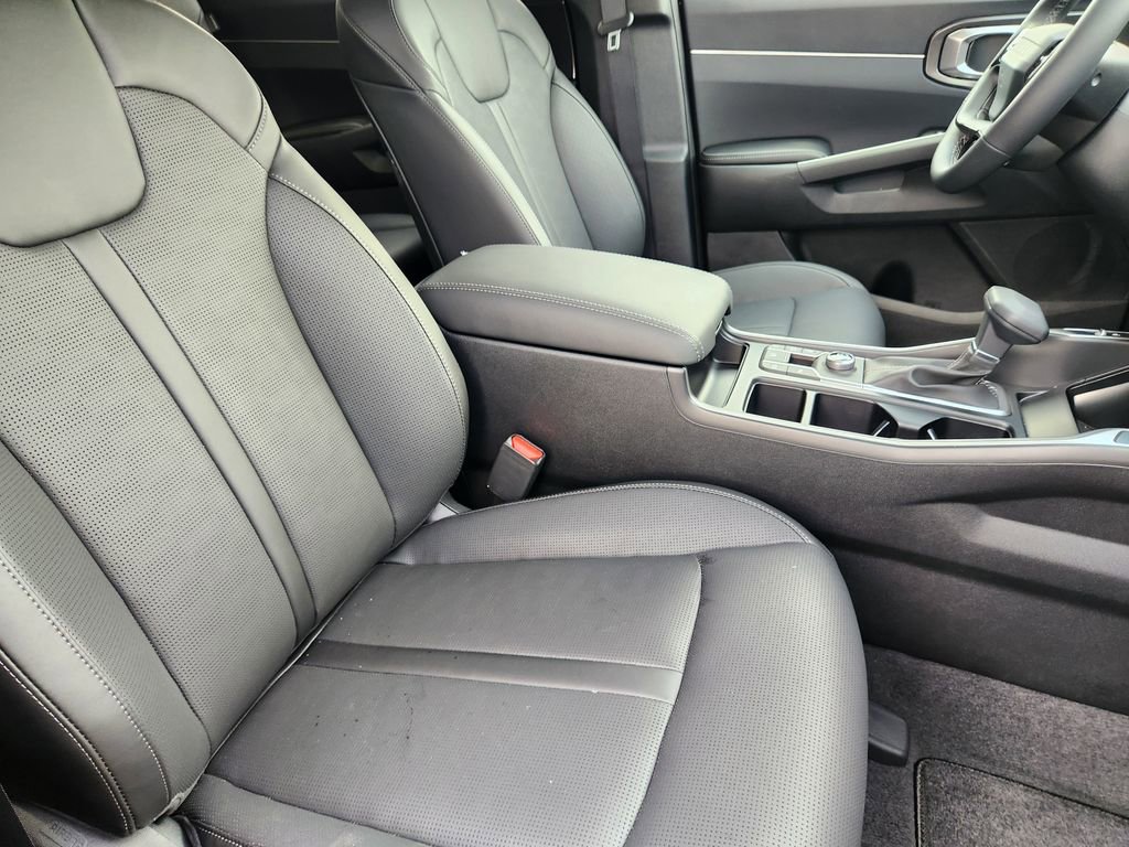 New 2026 Kia Sorento S image 11