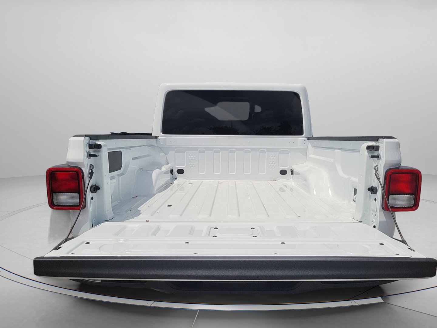 New 2025 Jeep Gladiator Sport image 3