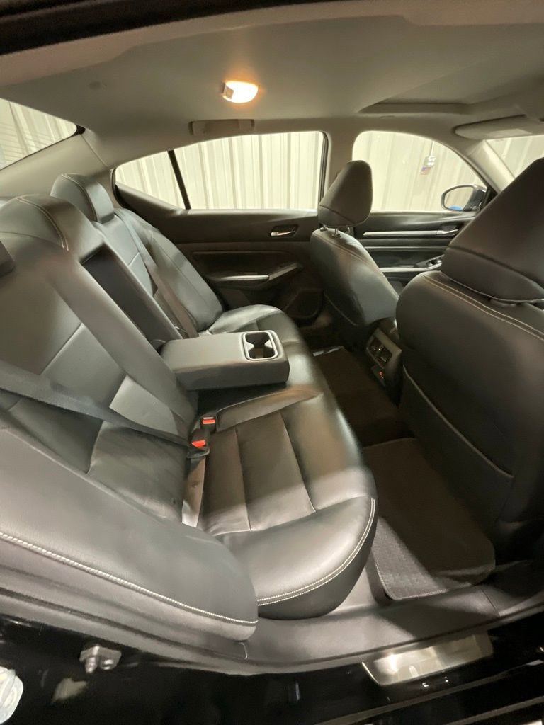 Used 2019 Nissan Altima 2.0 Edition One FWD image 14