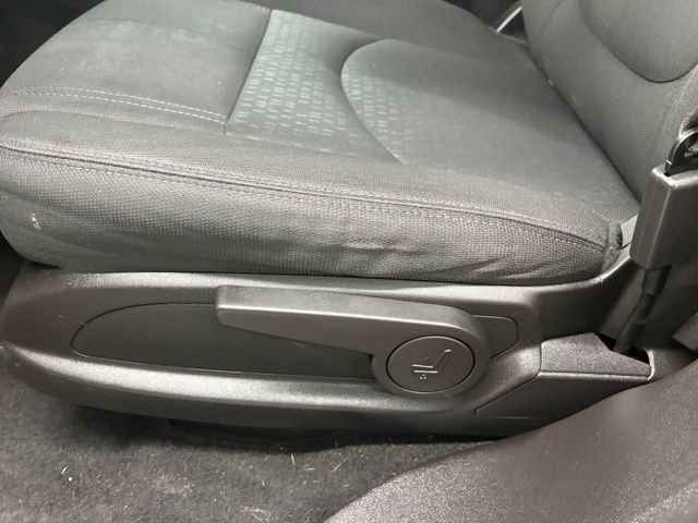 Used 2015 GMC Acadia SLE AWD/4WD image 12