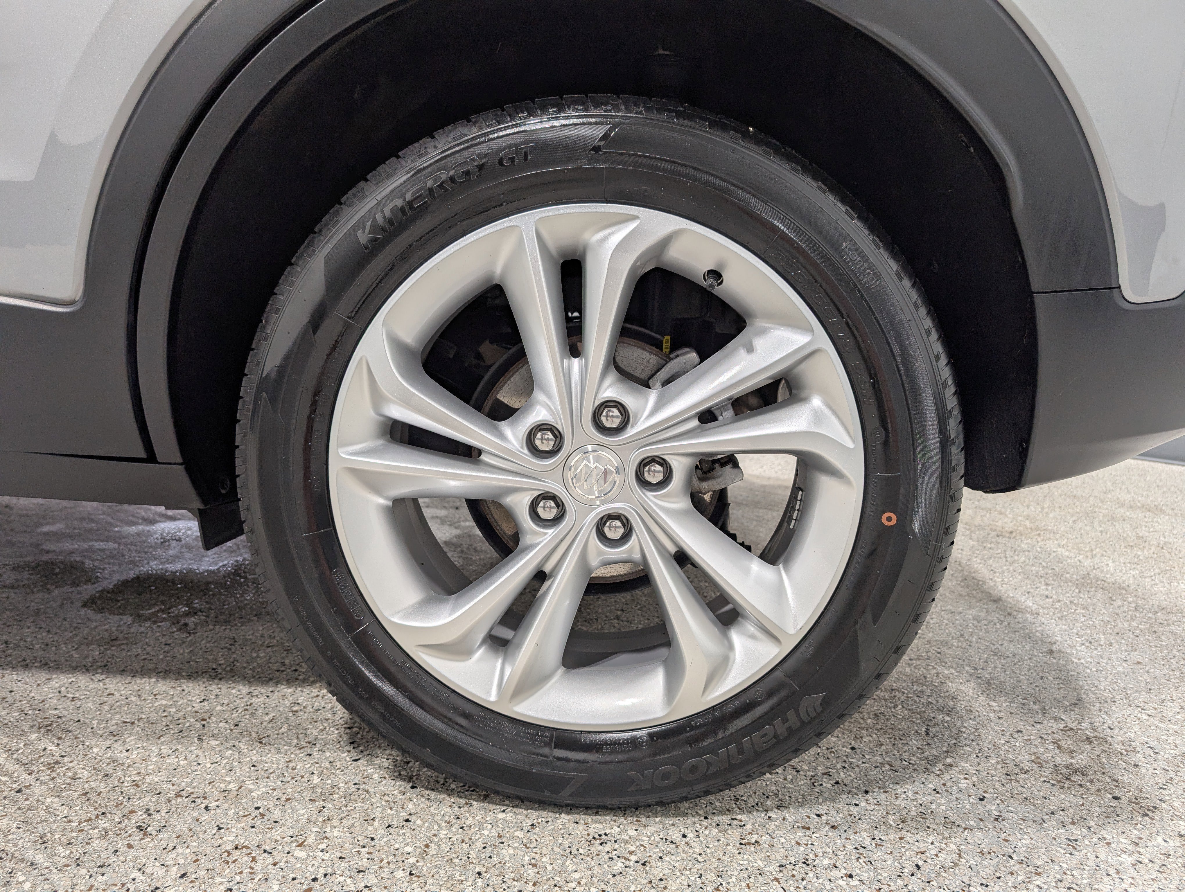 Used 2023 Buick Encore GX Preferred w/ Cold Weather Comfort Package image 10